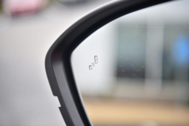 2025 Nissan Pathfinder Vehicle Photo in Ballwin, MO 63011