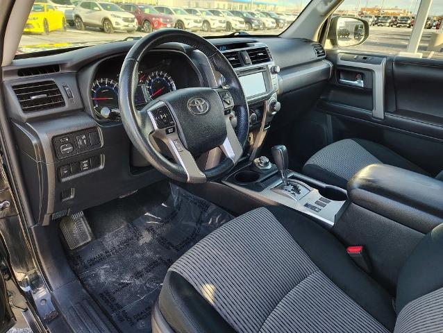 2016 Toyota 4Runner Vehicle Photo in GREEN BAY, WI 54304-5303