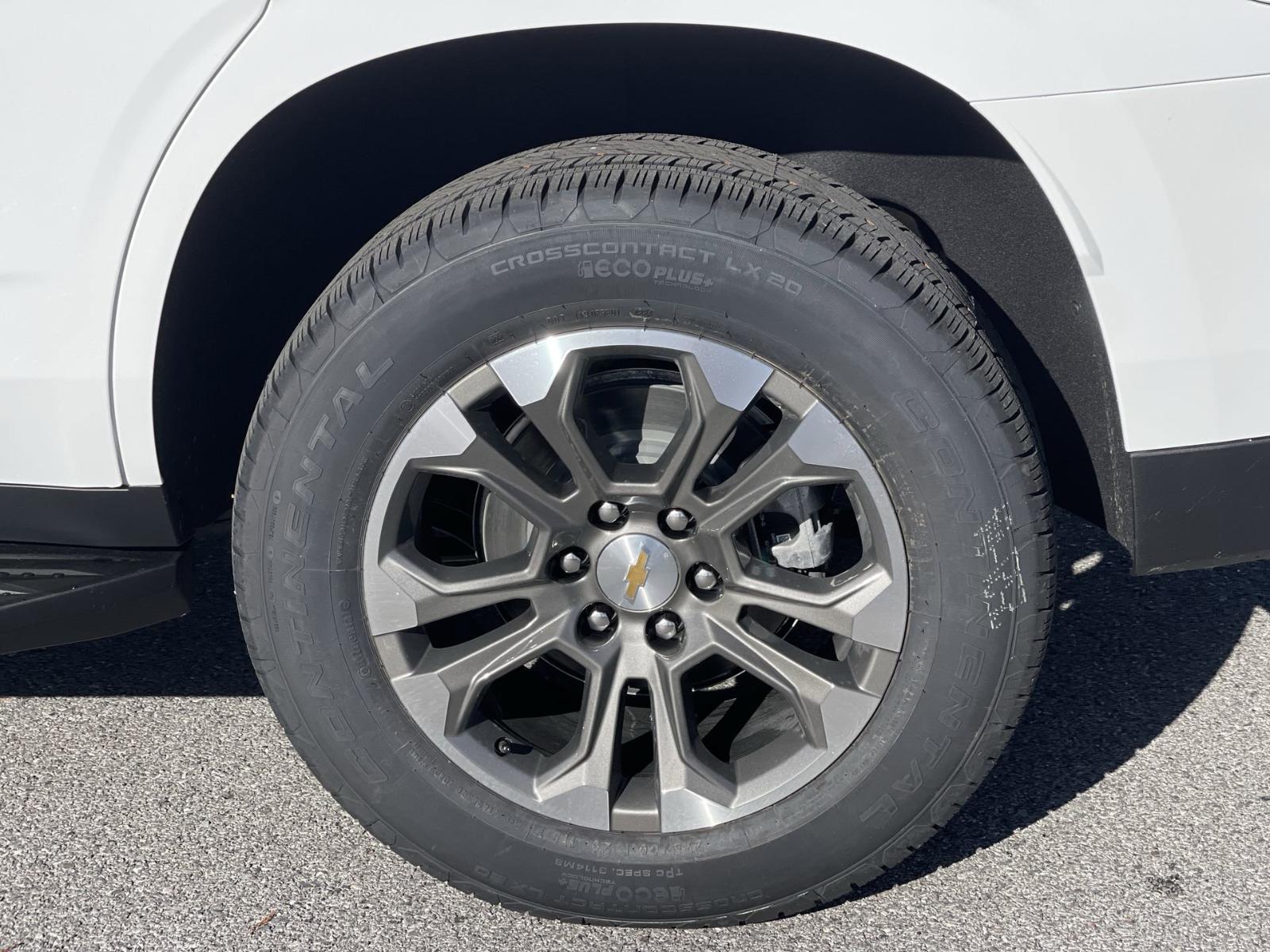 2025 Chevrolet Tahoe Vehicle Photo in BENTONVILLE, AR 72712-4322