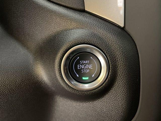 2025 Chevrolet Silverado 1500 Vehicle Photo in PHOENIX, AZ 85014-3381