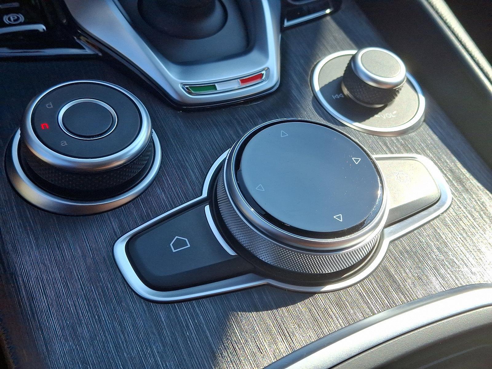 2021 Alfa Romeo Giulia Vehicle Photo in Mechanicsburg, PA 17050