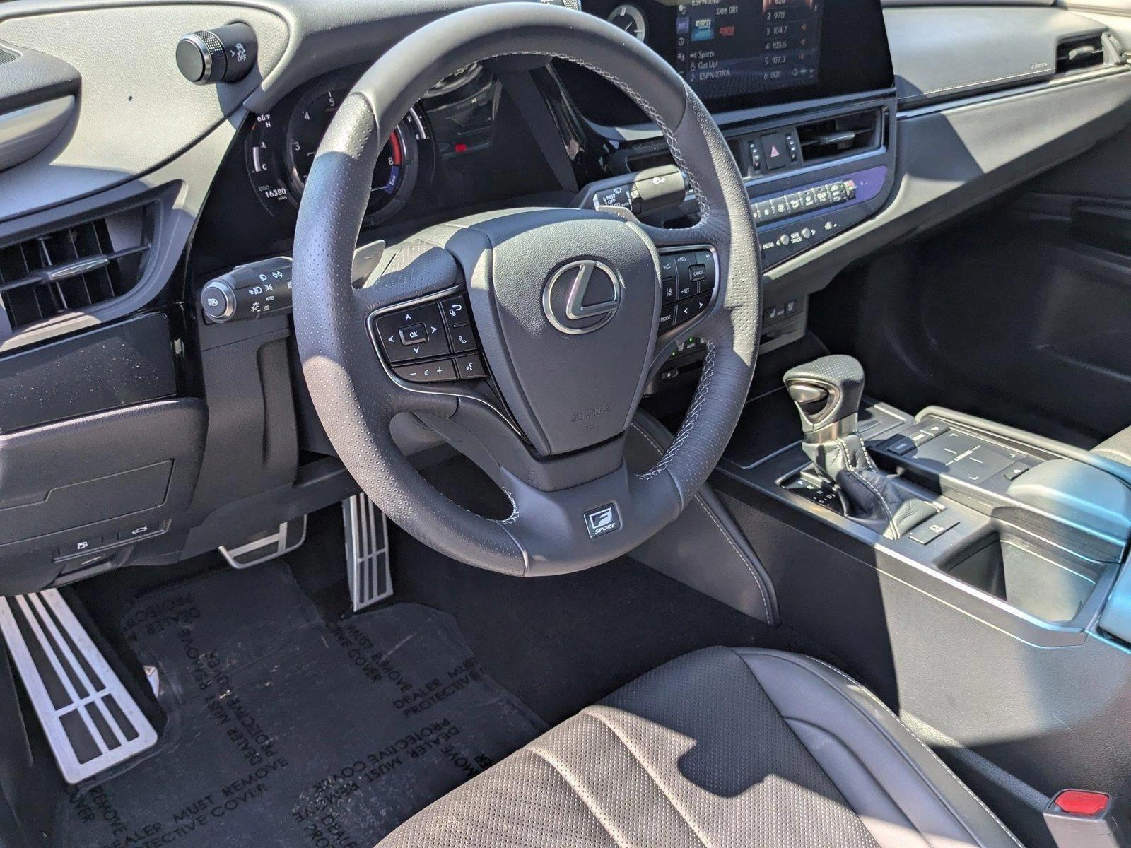 2022 Lexus ES 350 Vehicle Photo in Clearwater, FL 33761