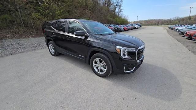 2022 GMC Terrain Vehicle Photo in Pleasant Hills, PA 15236