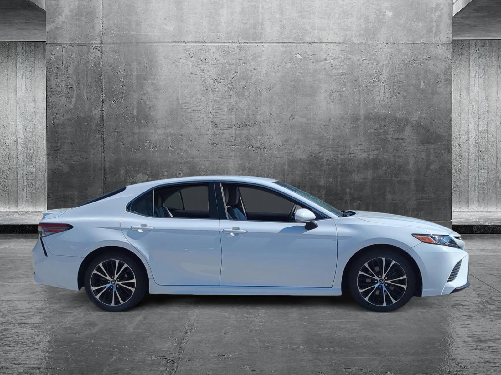 2018 Toyota Camry Vehicle Photo in Ft. Myers, FL 33907