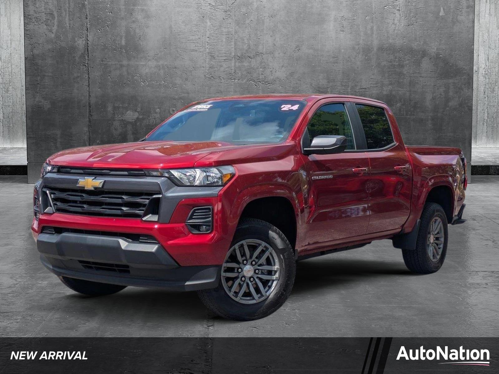 2024 Chevrolet Colorado Vehicle Photo in GREENACRES, FL 33463-3207