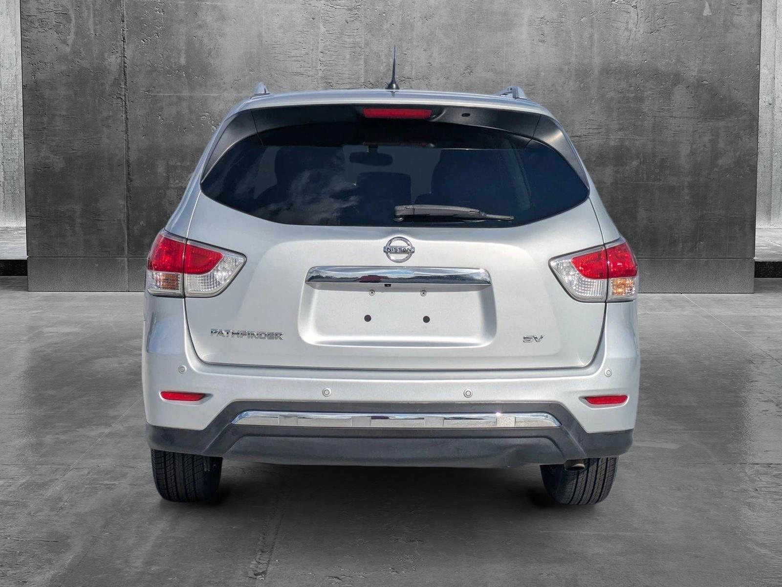 2016 Nissan Pathfinder Vehicle Photo in WEST PALM BEACH, FL 33407-3296