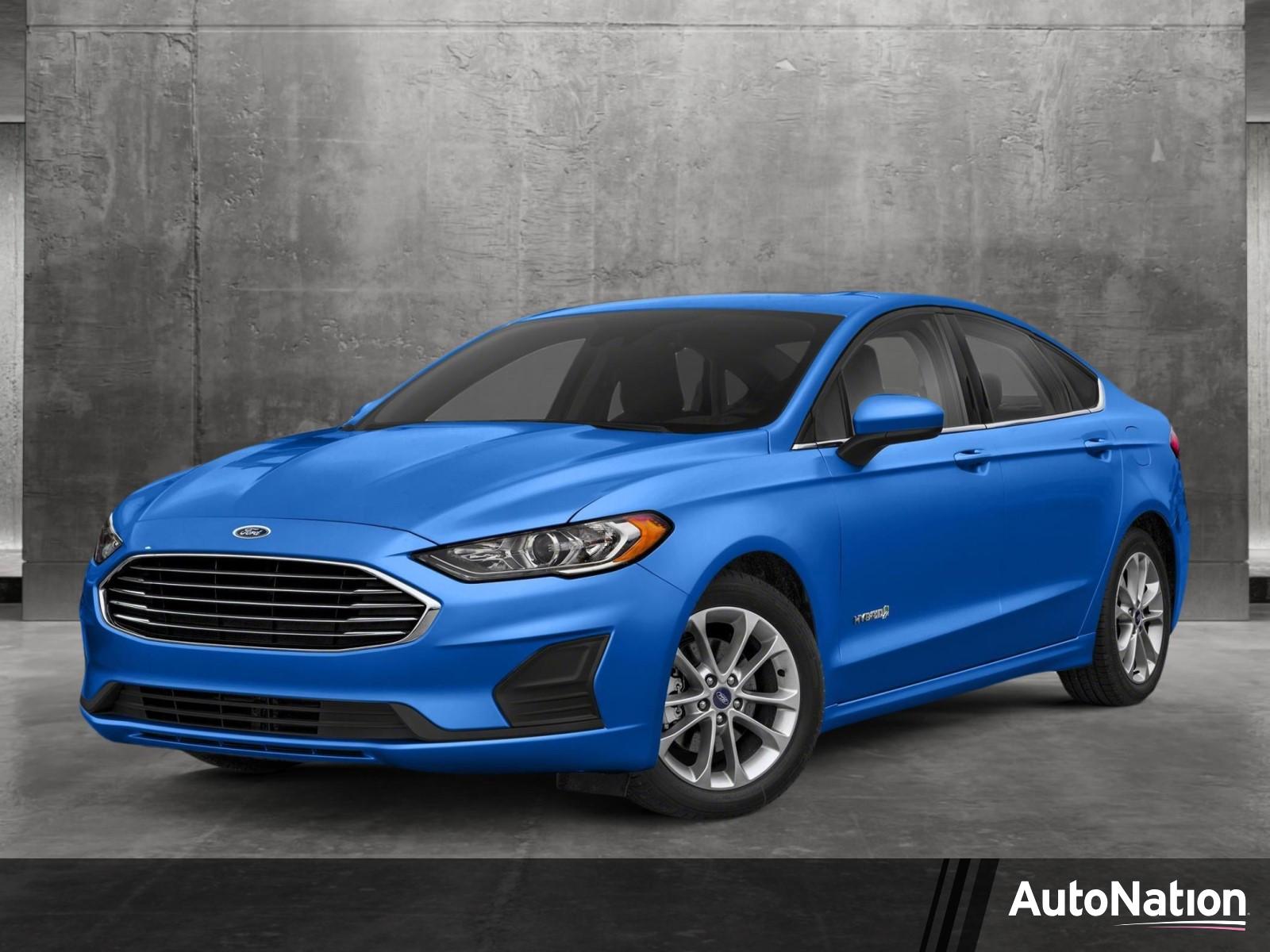 2020 Ford Fusion Hybrid Vehicle Photo in Valencia, CA 91355