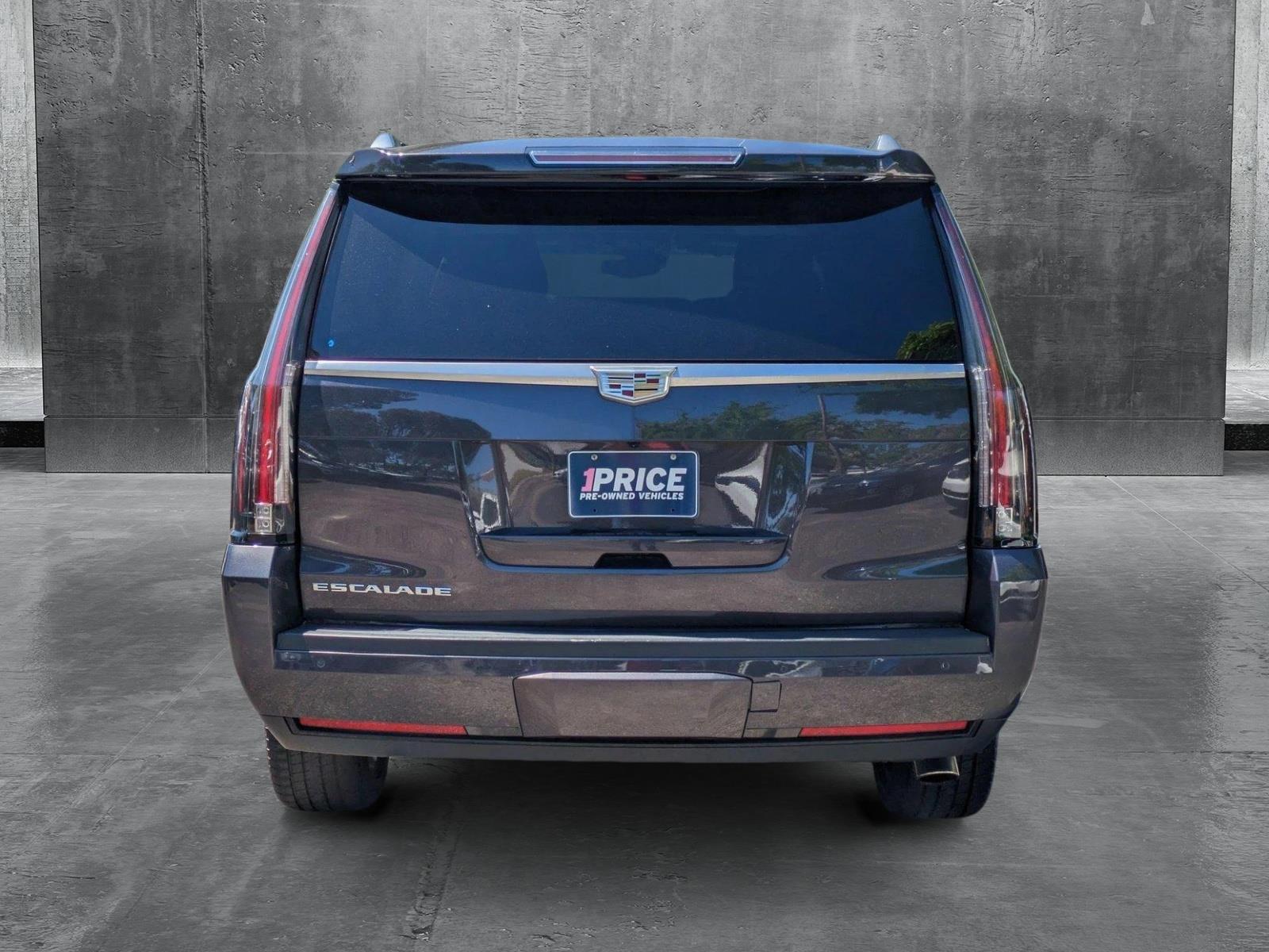 2015 Cadillac Escalade ESV Vehicle Photo in GREENACRES, FL 33463-3207