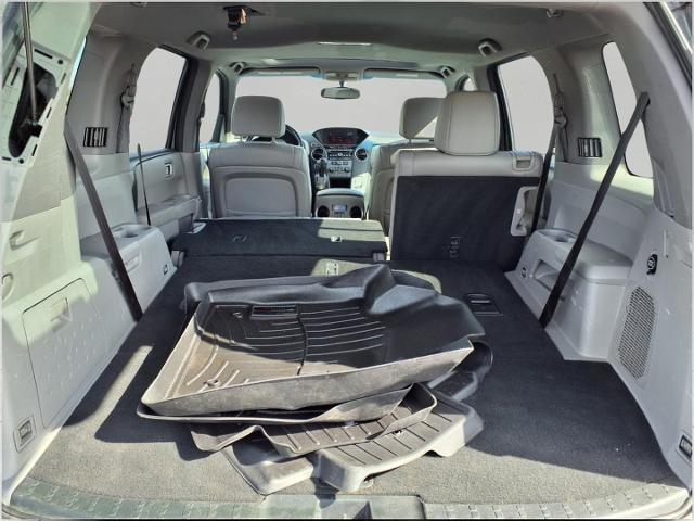 2015 Honda Pilot Vehicle Photo in Oshkosh, WI 54904