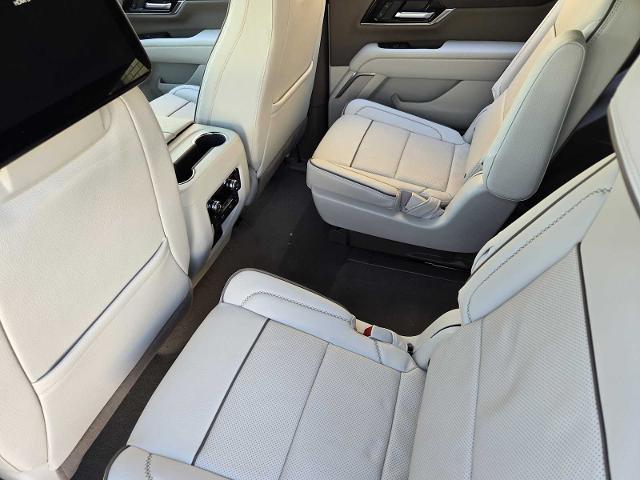 2025 GMC Yukon Vehicle Photo in DALLAS, TX 75209-3016