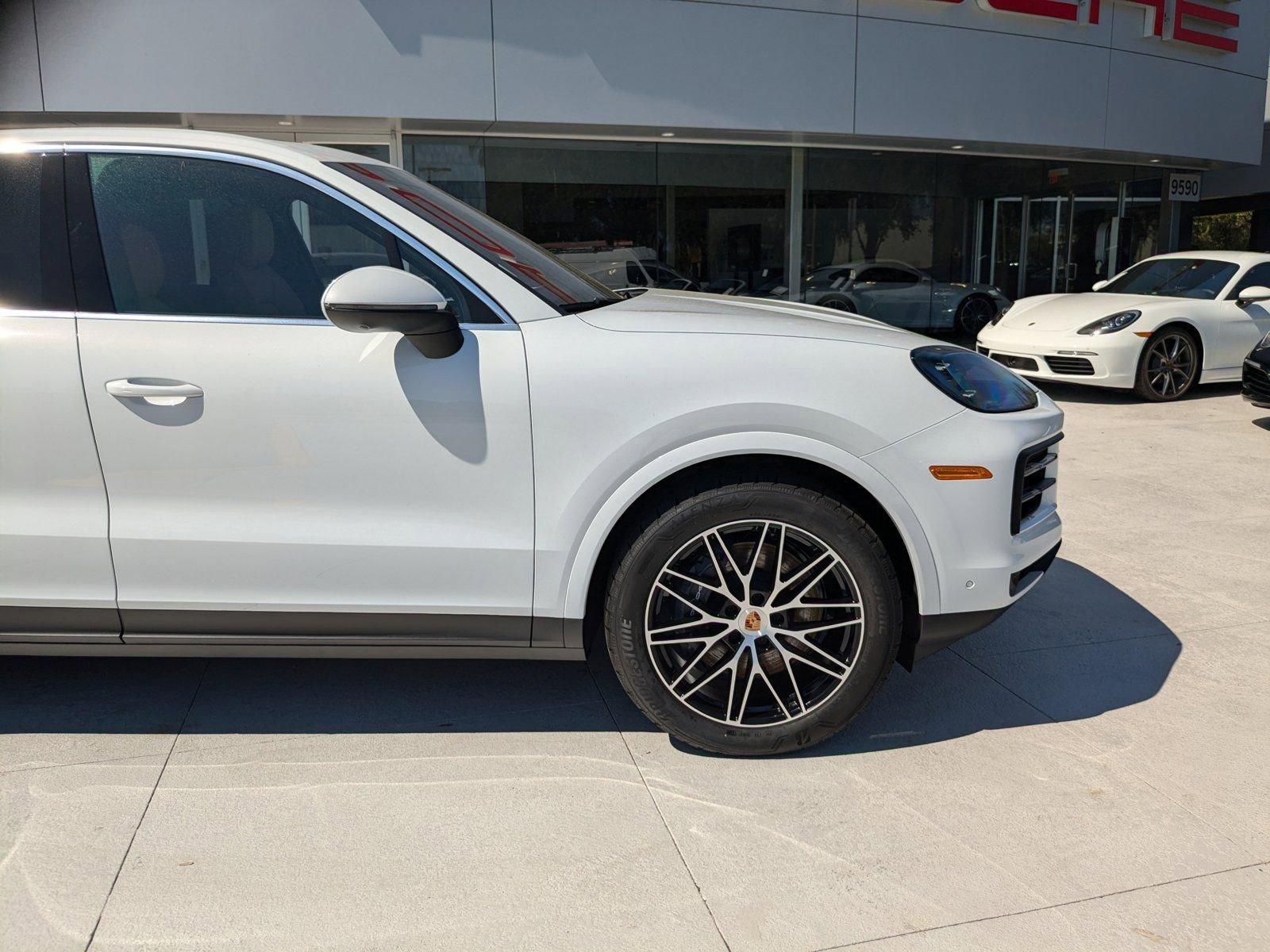 2025 Porsche Cayenne Vehicle Photo in Maitland, FL 32751