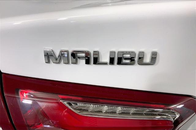 2021 Chevrolet Malibu Vehicle Photo in Lees Summit, MO 64086