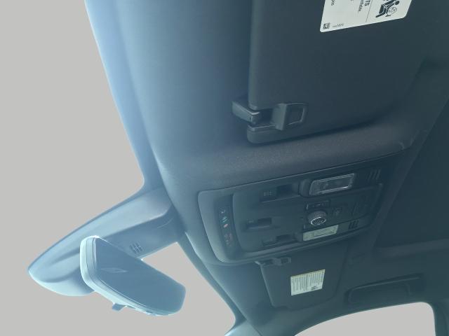 2021 Chevrolet Suburban Vehicle Photo in GREEN BAY, WI 54303-3330