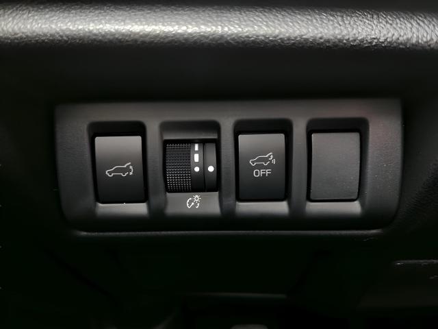 2025 Subaru Outback Vehicle Photo in Green Bay, WI 54304