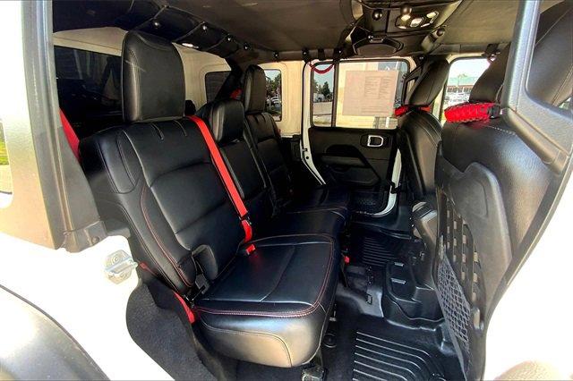 2020 Jeep Wrangler Unlimited Vehicle Photo in KANSAS CITY, MO 64114-4545
