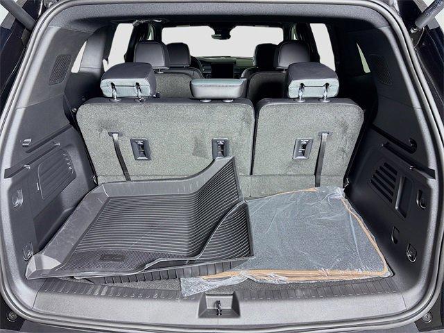 2025 GMC Acadia Vehicle Photo in PUYALLUP, WA 98371-4149