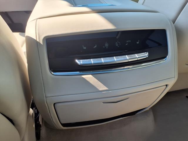 2023 Cadillac Escalade Vehicle Photo in SMITHTOWN, NY 11787-5023