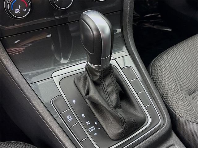 2019 Volkswagen Golf Vehicle Photo in Puyallup, WA 98371