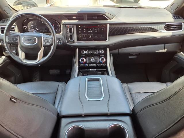 2023 GMC Yukon XL Vehicle Photo in Tampa, FL 33612