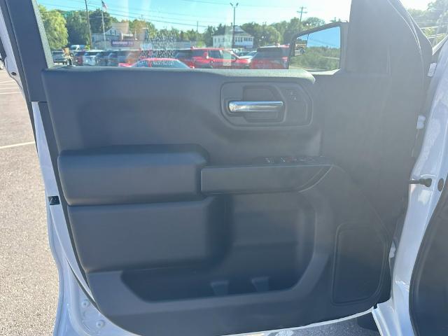 2025 Chevrolet Silverado 1500 Vehicle Photo in GARDNER, MA 01440-3110