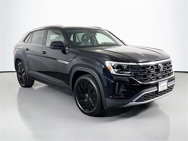 2024 Volkswagen Atlas Cross Sport Vehicle Photo in Puyallup, WA 98371