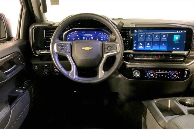 2024 Chevrolet Silverado 1500 Vehicle Photo in KANSAS CITY, MO 64114-4502