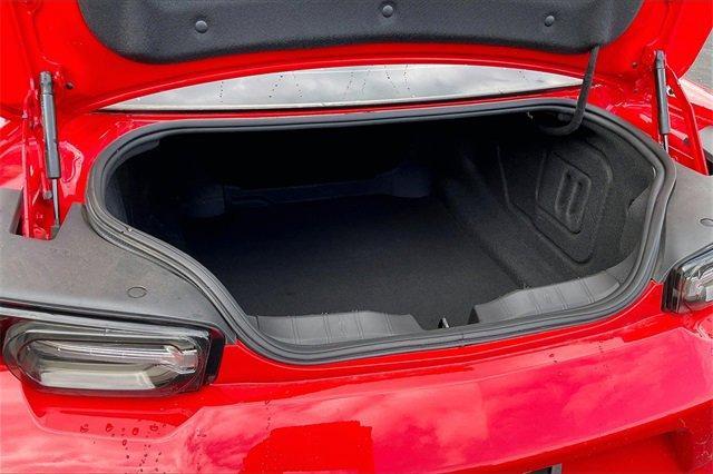 2021 Chevrolet Camaro Vehicle Photo in INDEPENDENCE, MO 64055-1314