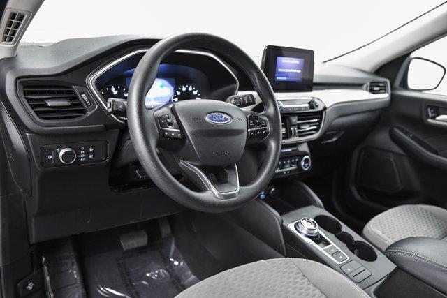 2021 Ford Escape Vehicle Photo in Akron, OH 44320