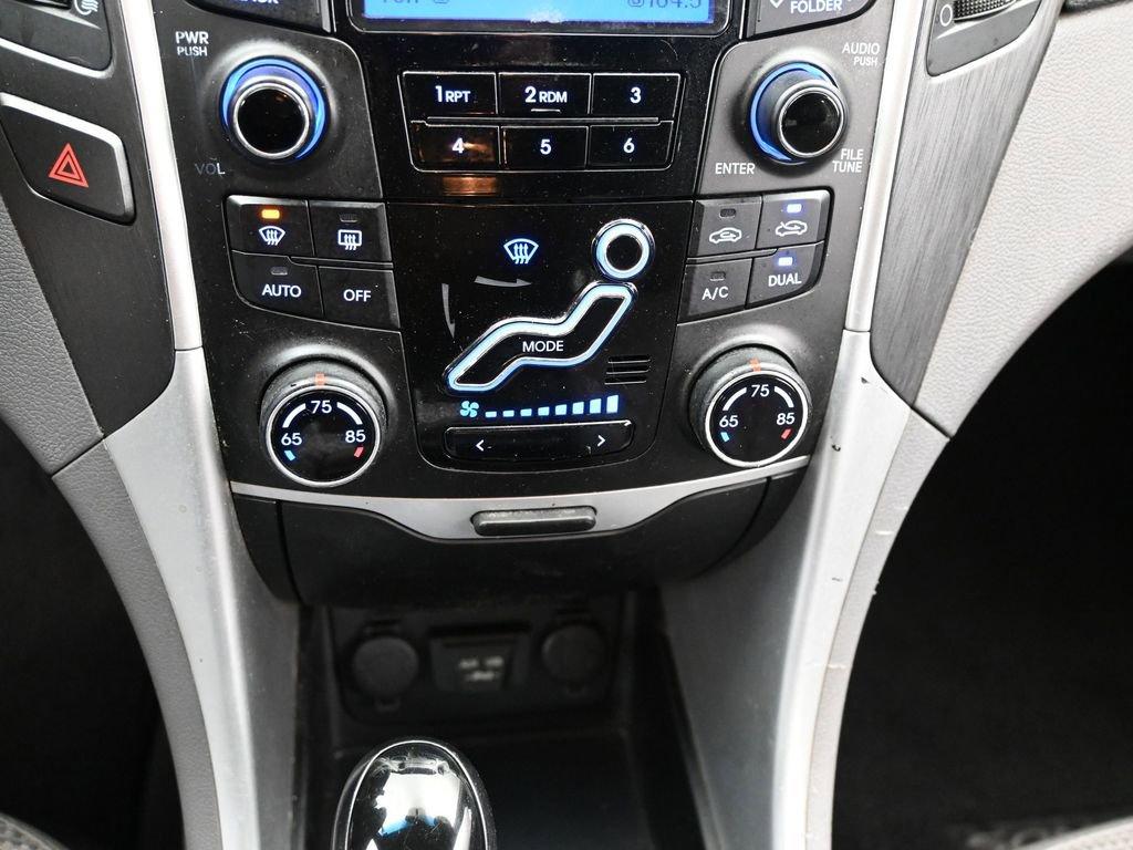 2012 Hyundai SONATA Vehicle Photo in Cedar Rapids, IA 52402