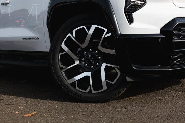 2024 Chevrolet Silverado EV Vehicle Photo in NEWBERG, OR 97132-1927