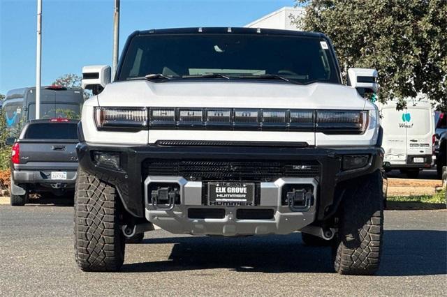 2025 GMC HUMMER EV SUV Vehicle Photo in ELK GROVE, CA 95757-8703