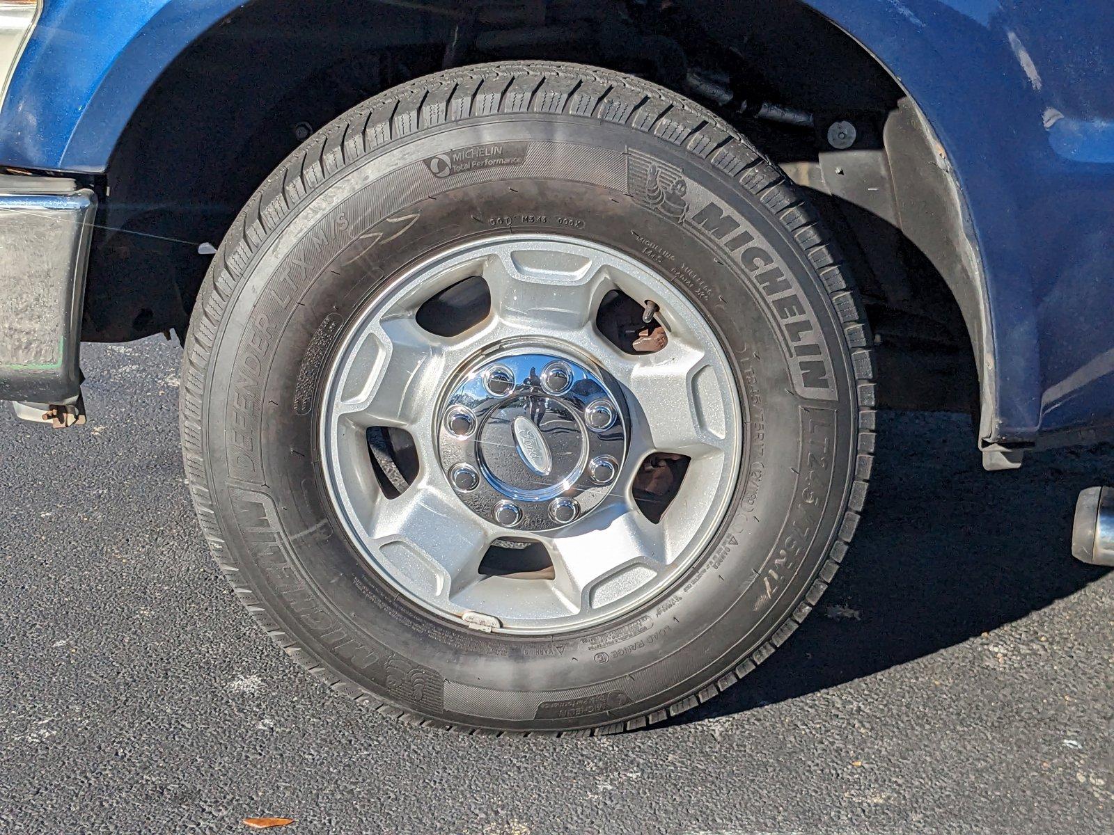 2010 Ford Super Duty F-250 SRW Vehicle Photo in Corpus Christi, TX 78415