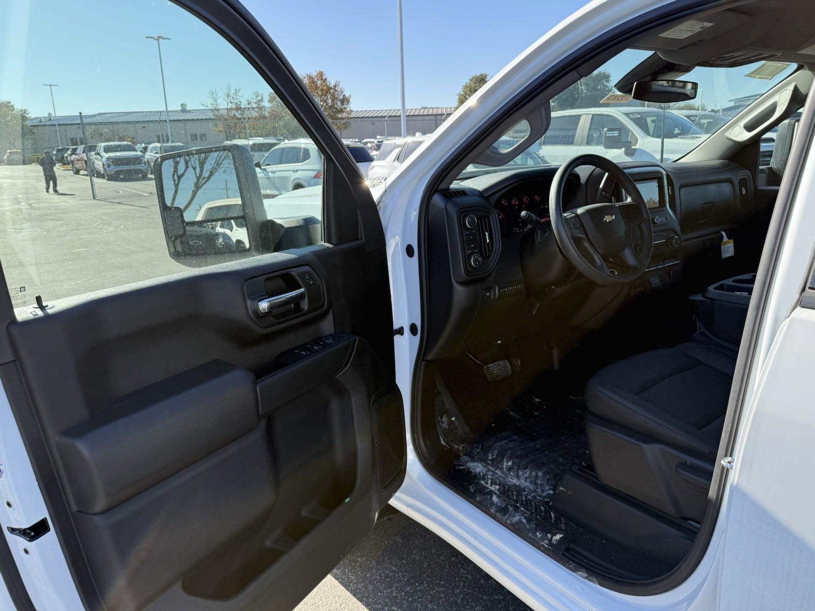 2024 Chevrolet Silverado 2500 HD Vehicle Photo in GEORGETOWN, TX 78626-7508