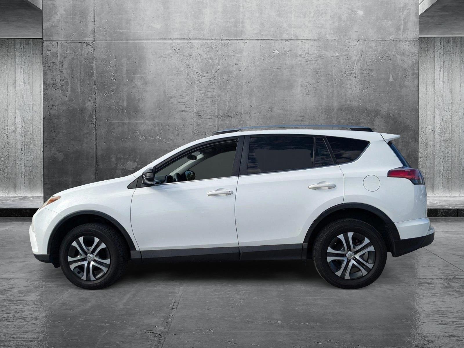 2018 Toyota RAV4 Vehicle Photo in Winter Park, FL 32792