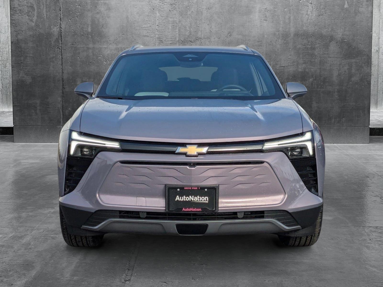 2024 Chevrolet Blazer EV Vehicle Photo in VALENCIA, CA 91355-1705