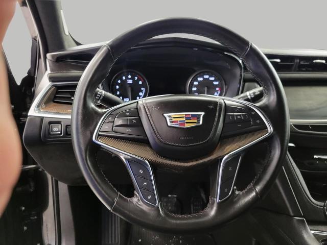 2024 Cadillac XT5 Vehicle Photo in GREEN BAY, WI 54303-3330