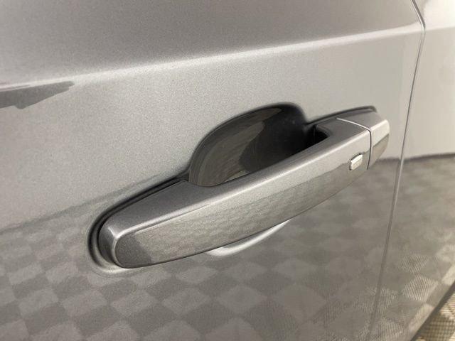2021 Chevrolet Traverse Vehicle Photo in PHOENIX, AZ 85014-3381