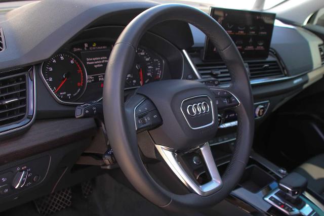 2024 Audi Q5 Vehicle Photo in SUGAR LAND, TX 77478