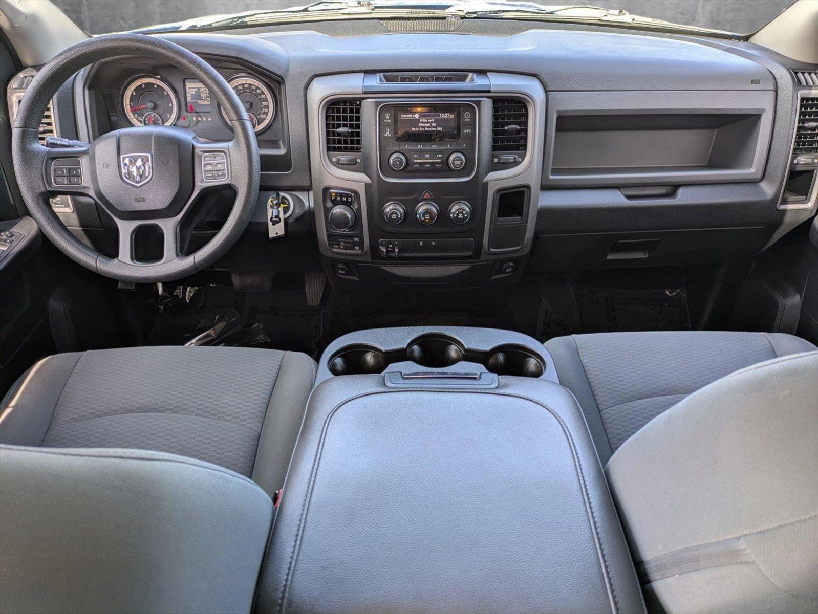 2017 Ram 1500 Vehicle Photo in Tustin, CA 92782