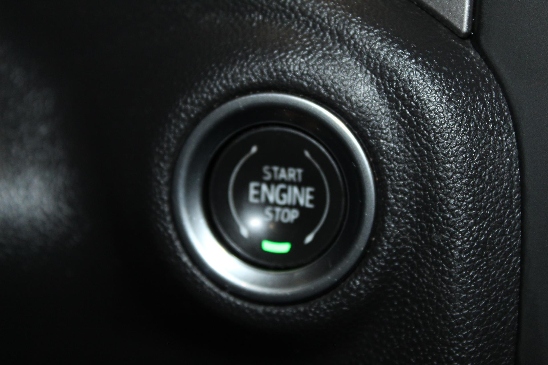 2023 Chevrolet Silverado 1500 Vehicle Photo in NORTHAMPTON, MA 01060-1120