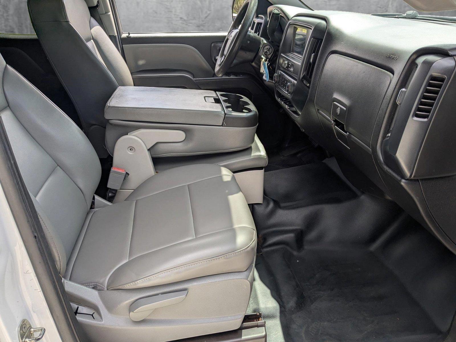 2016 Chevrolet Silverado 1500 Vehicle Photo in PEMBROKE PINES, FL 33024-6534