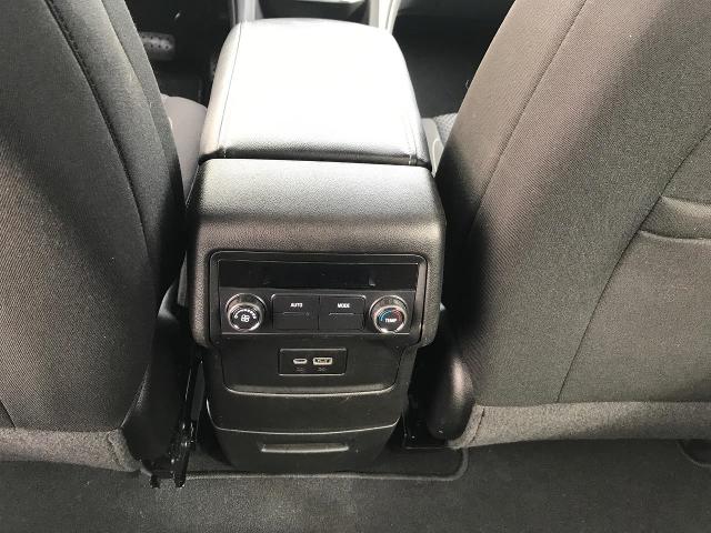 2023 GMC Acadia Vehicle Photo in GREEN BAY, WI 54303-3330