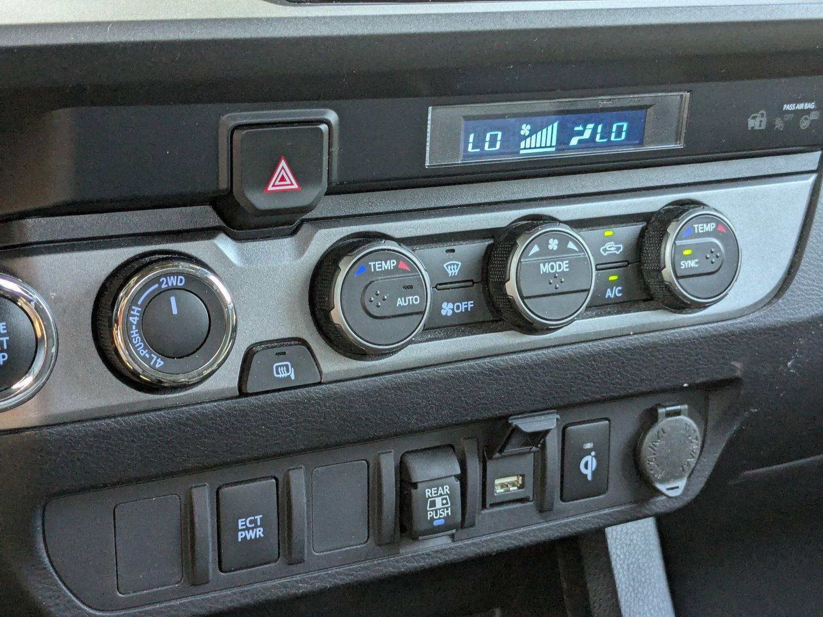 2021 Toyota Tacoma 4WD Vehicle Photo in Tampa, FL 33614