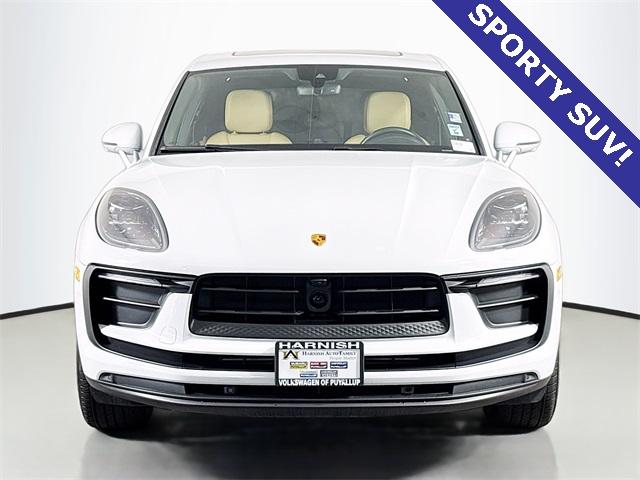 2022 Porsche Macan Vehicle Photo in Puyallup, WA 98371