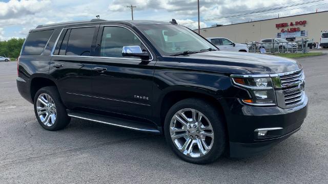 2018 Chevrolet Tahoe Vehicle Photo in MOON TOWNSHIP, PA 15108-2571