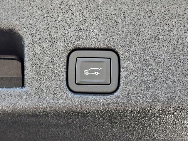 2024 GMC Acadia Vehicle Photo in DANBURY, CT 06810-5034