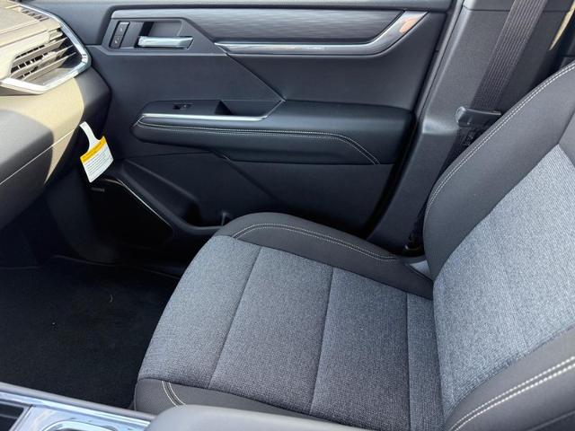 2025 GMC Acadia Vehicle Photo in COLUMBIA, MO 65203-3903