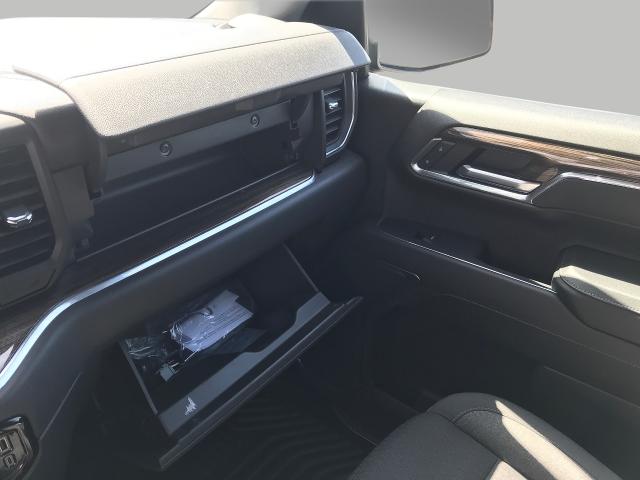 2024 Chevrolet Silverado 1500 Vehicle Photo in GREEN BAY, WI 54303-3330
