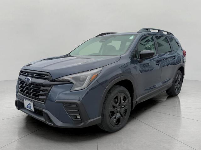2025 Subaru Ascent Vehicle Photo in Green Bay, WI 54304