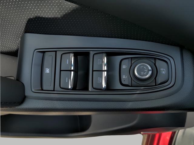 2025 Subaru Ascent Vehicle Photo in Green Bay, WI 54304